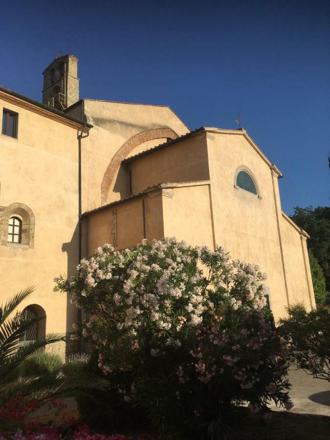 Casa Mater Ecclesiae Hotel Massa Marittima Exterior photo